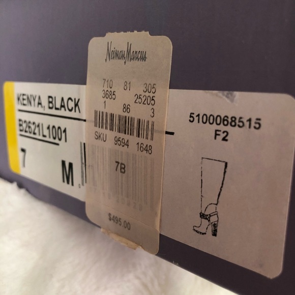 Vera Wang black stud details long boots - Picture 7 of 8